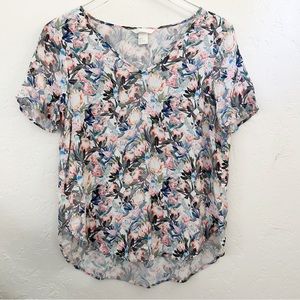 H&M Floral Short Sleeve High-Low Shirt Size 4
